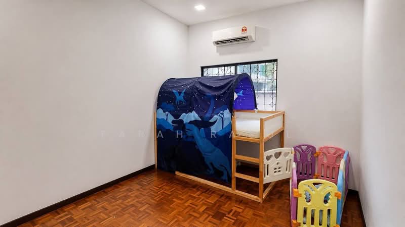 Semi-Detached House for Sale in Medan Damansara (Damansara Heights) - Farah Rasul - Bedroom - PropertyGuru.com.my