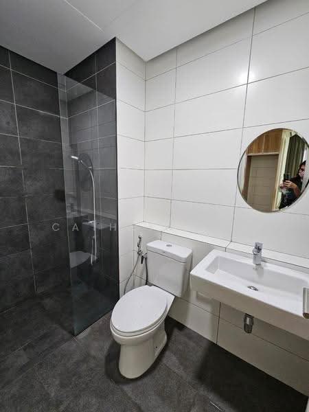 Service Residence for Rent at Paloma @ Tropicana Metropark - Cathryn Koo - Bathroom - PropertyGuru.com.my