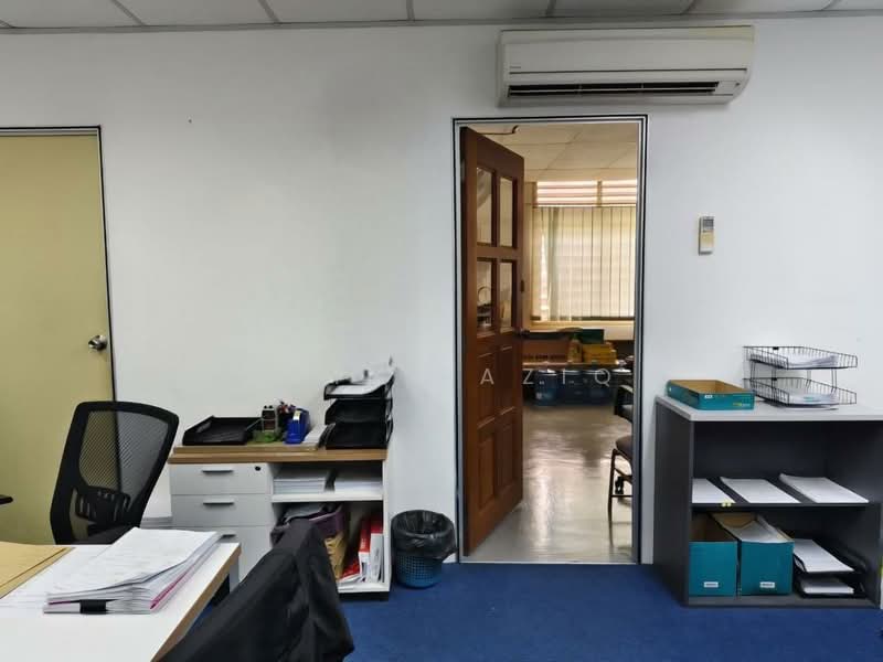 Kedai / Pejabat untuk Disewa di Taman Molek (Johor Bahru) - Amir Raziq - Interior - PropertyGuru.com.my