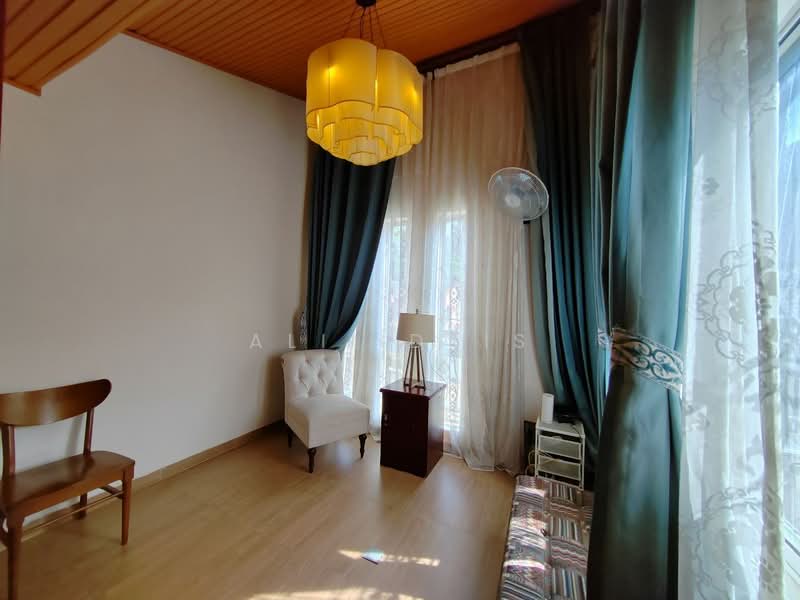 Semi-Detached House for Sale in Taman Koperasi Cuepacs (Cheras) - Ali Idris - Living Room - PropertyGuru.com.my