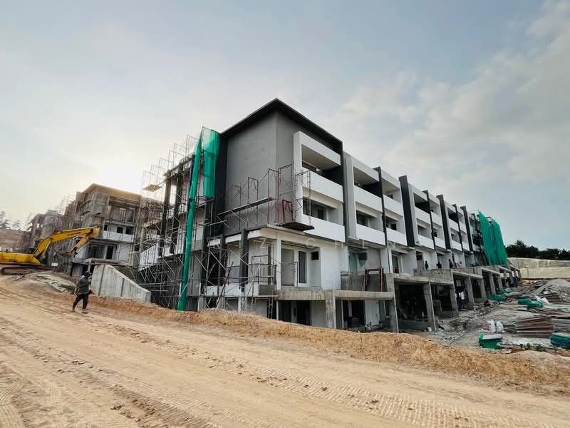 Townhouse for Sale in Balakong (Cheras) - Chriz Chen - PropertyGuru.com.my