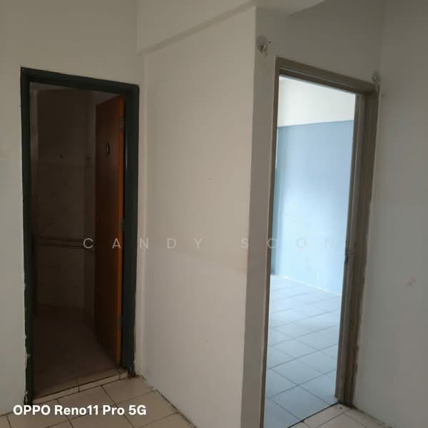 Kondominium untuk Dijual di Regency Condominium - Candy Soon - Interior - PropertyGuru.com.my