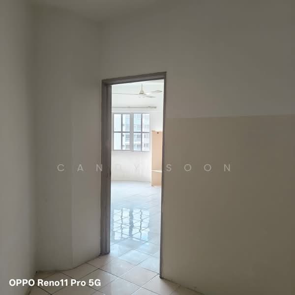 Kondominium untuk Dijual di Regency Condominium - Candy Soon - Interior - PropertyGuru.com.my