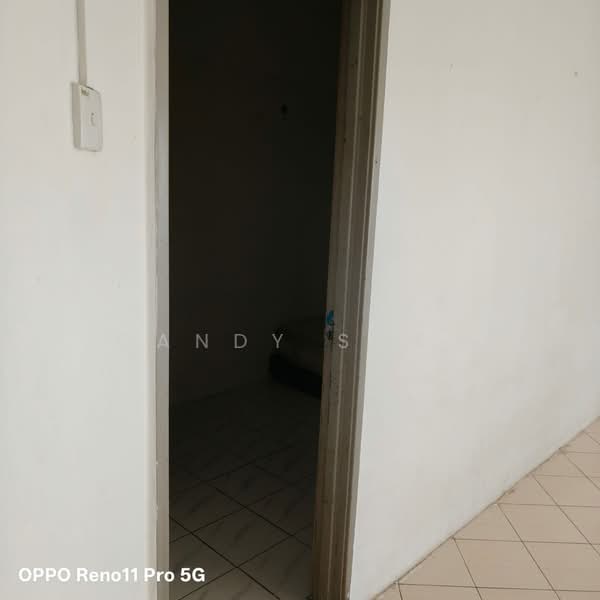 Kondominium untuk Dijual di Regency Condominium - Candy Soon - Bedroom - PropertyGuru.com.my