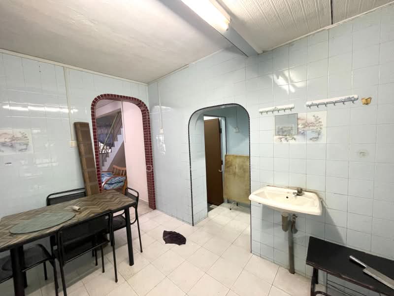 2-storey Terraced House for Rent in Taman Johor Jaya (Johor Bahru) - Yong Jie - PropertyGuru.com.my