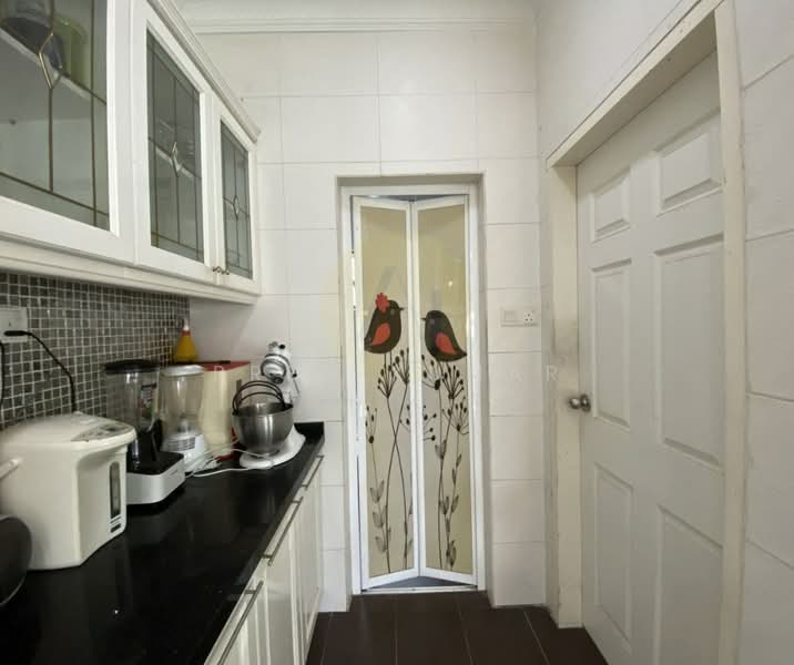 Rumah Banglo untuk Dijual di Kampung Cheras Baru (Ampang) - Prem Kumar - Kitchen - PropertyGuru.com.my