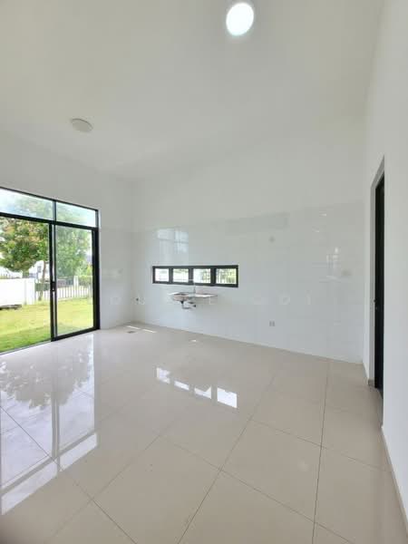 Bungalow for Sale in Kuala Selangor (Selangor) - Louise Ooi - Kitchen - PropertyGuru.com.my
