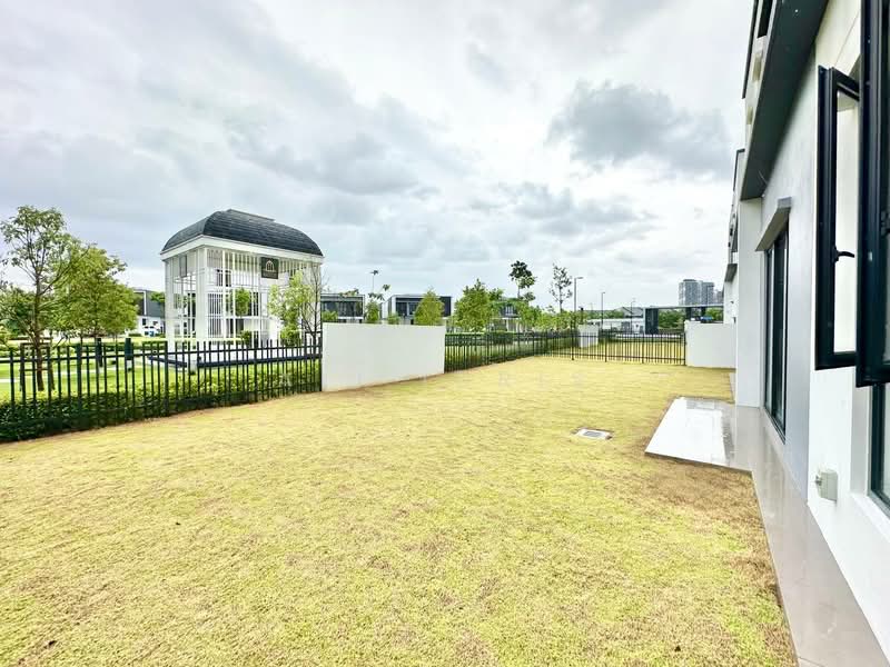 Rumah Berkembar untuk Dijual di Eco Sanctuary (Telok Panglima Garang) - Ali Idris - Exterior - PropertyGuru.com.my