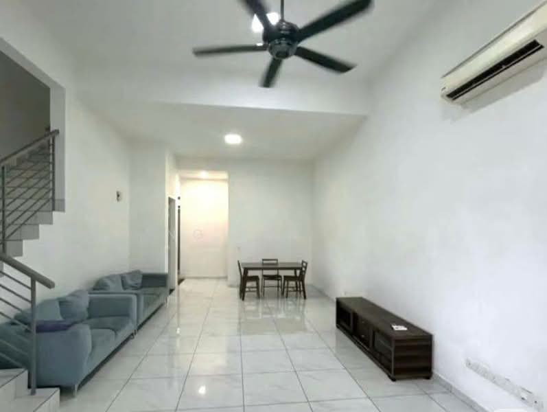 2-storey Terraced House for Rent in Bukit Indah (Iskandar Puteri (Nusajaya)) - NG ZEN XI - Living Room - PropertyGuru.com.my