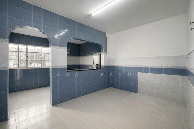 Rumah Teres 2 Tingkat untuk Dijual di Seksyen 19 (Shah Alam) - Farah Rasul - Kitchen - PropertyGuru.com.my
