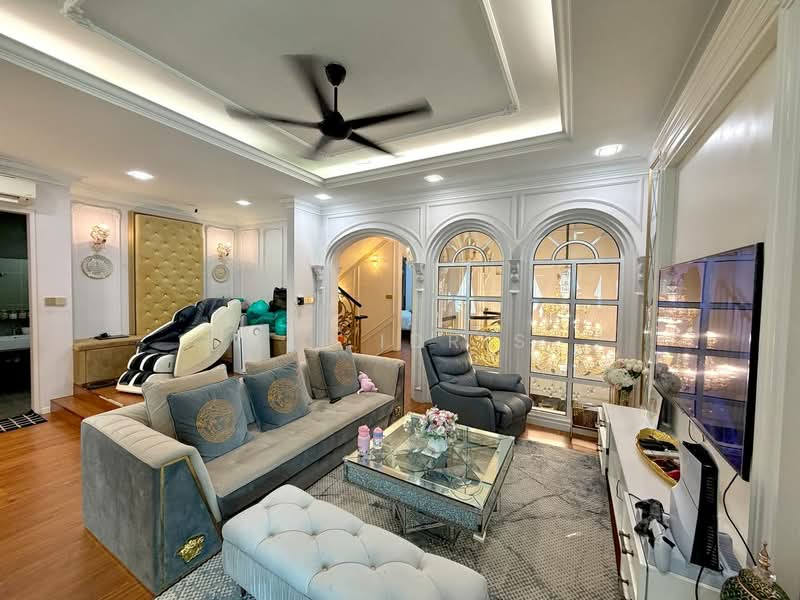 Bungalow for Sale in Kajang (Selangor) - Ali Idris - Living Room - PropertyGuru.com.my