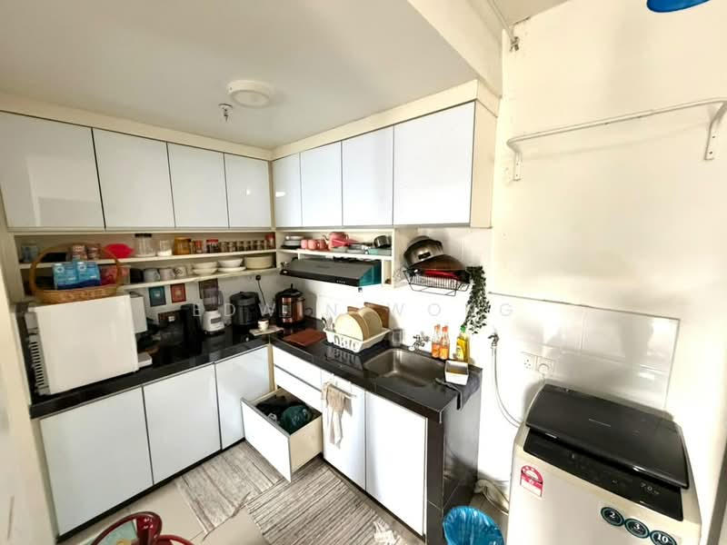 Servis Apartment untuk Dijual di Urban 360 - Edwin Wong - Kitchen - PropertyGuru.com.my