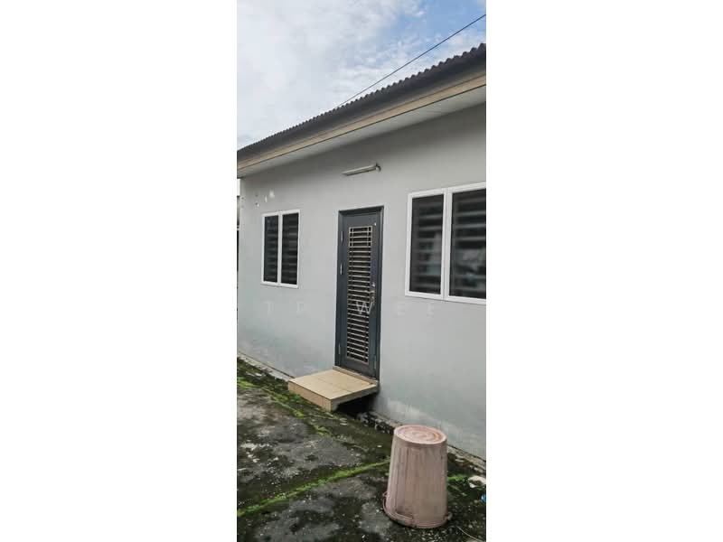 1-storey Terraced House for Rent in Taman Seri Krubong (Krubong) - TP Wee - PropertyGuru.com.my