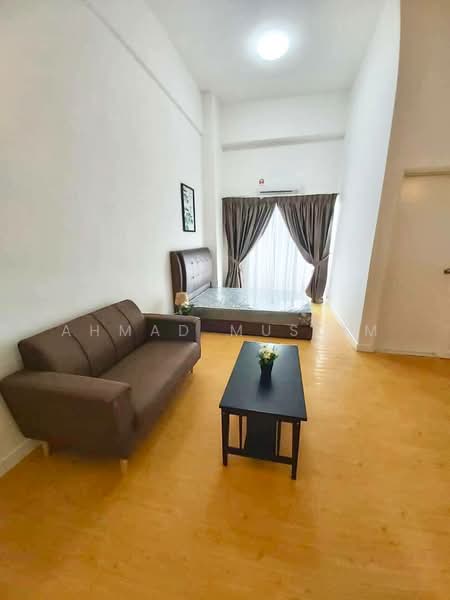 Servis Apartment untuk Dijual di Dorchester - Ahmad Muslim - Living Room - PropertyGuru.com.my