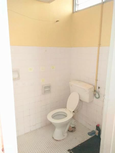 Apartment for Sale at Bangsar Utama Apartment - Ahmad Muslim - Bathroom - PropertyGuru.com.my