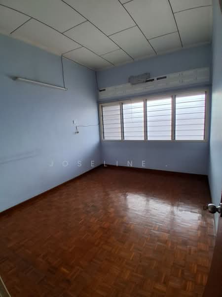 Semi-Detached House for Sale in Taman Shatin (Ipoh) - Joseline . - PropertyGuru.com.my