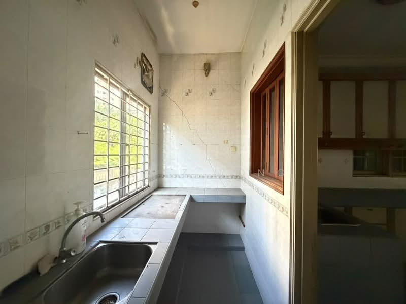 Rumah Teres untuk Dijual di Taman Wangsa Permai (Kepong) - Jabez Wong - Kitchen - PropertyGuru.com.my