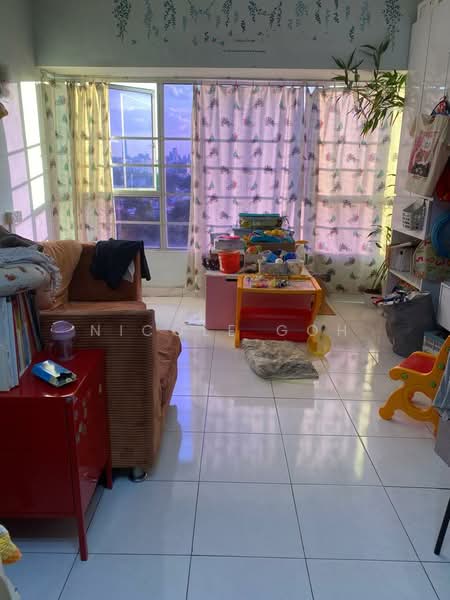 Kondominium untuk Dijual di Alpha Villa - Nicole Goh - Living Room - PropertyGuru.com.my
