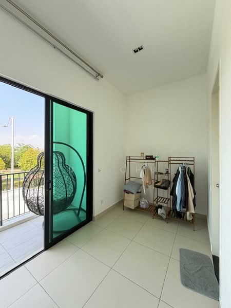 Rumah Teres untuk Dijual di Bandar Cassia (Batu Kawan) - Louis Chuah - Balcony - PropertyGuru.com.my