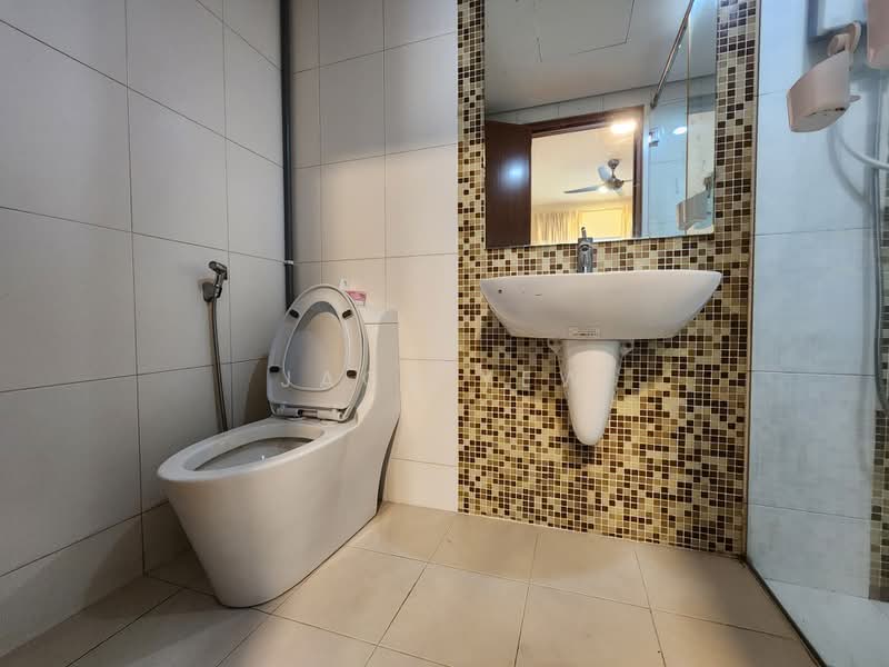 Servis Apartment untuk Disewa di Titiwangsa Sentral - Jack Yew - Bathroom - PropertyGuru.com.my