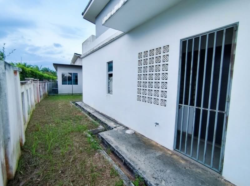 Semi-Detached House for Sale in Kotasas (Kuantan) - Syafiq Zamri - Exterior - PropertyGuru.com.my