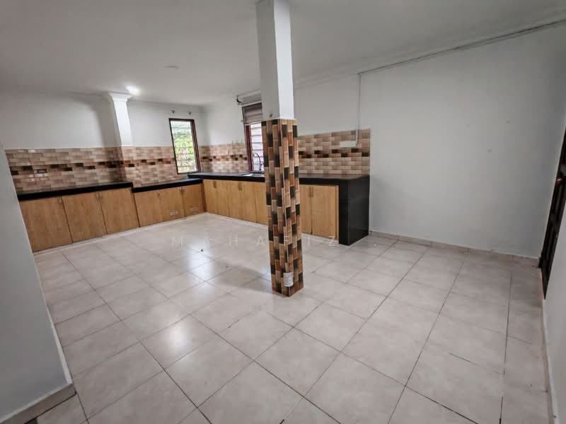 1.5-storey Terraced House for Sale in Seksyen 28 (Shah Alam) - Mahafiz . - PropertyGuru.com.my