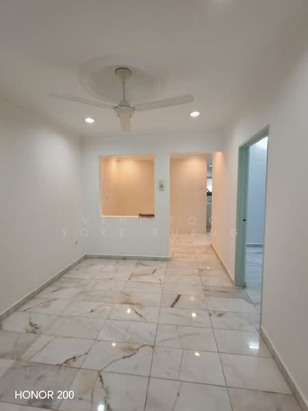 Rumah Teres 1 Tingkat untuk Dijual di Bukit Raja (Selangor) - Veni Foo Yoke Fuang - Interior - PropertyGuru.com.my