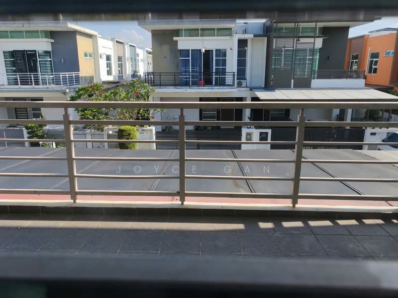 Cluster House for Sale in Taman Mount Austin (Tebrau) - Joyce Gan - Exterior - PropertyGuru.com.my