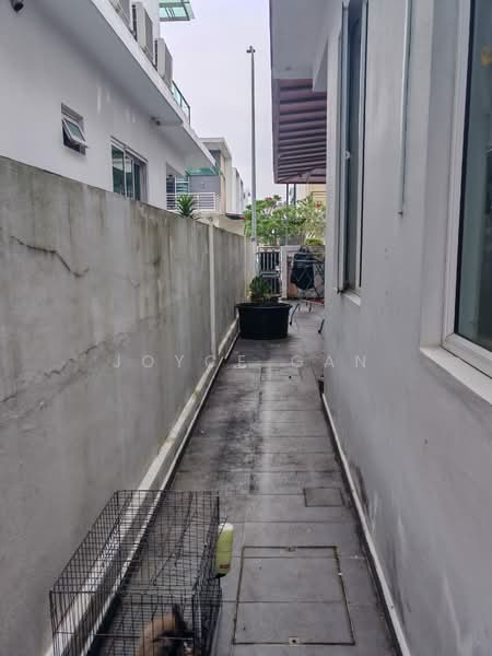 Cluster House for Sale in Taman Mount Austin (Tebrau) - Joyce Gan - Exterior - PropertyGuru.com.my