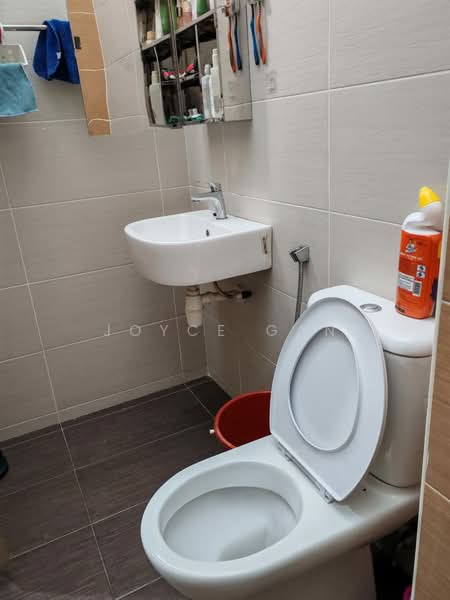Cluster House for Sale in Taman Mount Austin (Tebrau) - Joyce Gan - Bathroom - PropertyGuru.com.my