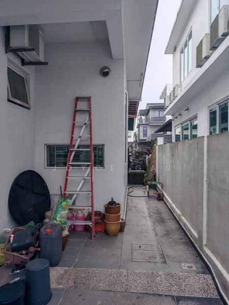 Cluster House for Sale in Taman Mount Austin (Tebrau) - Joyce Gan - Exterior - PropertyGuru.com.my