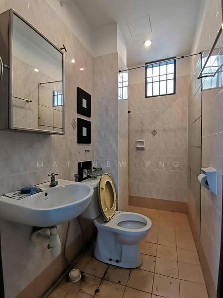Condominium for Sale at Sunrise Garden Condominium - Matthew Png - Bathroom - PropertyGuru.com.my