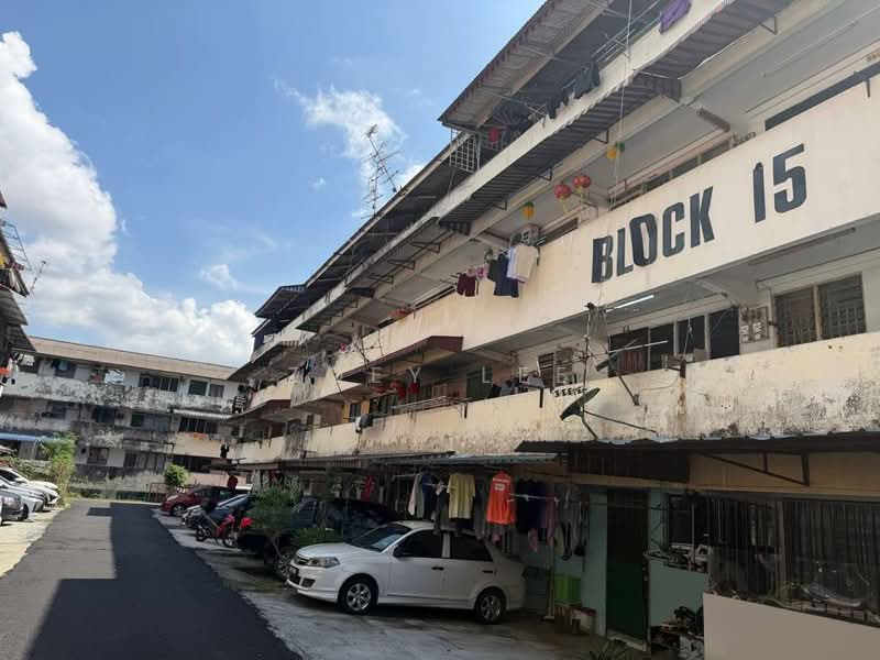 Flat for Sale at Flat Taman Ungku Tun Aminah - Zoey Lee - Exterior - PropertyGuru.com.my