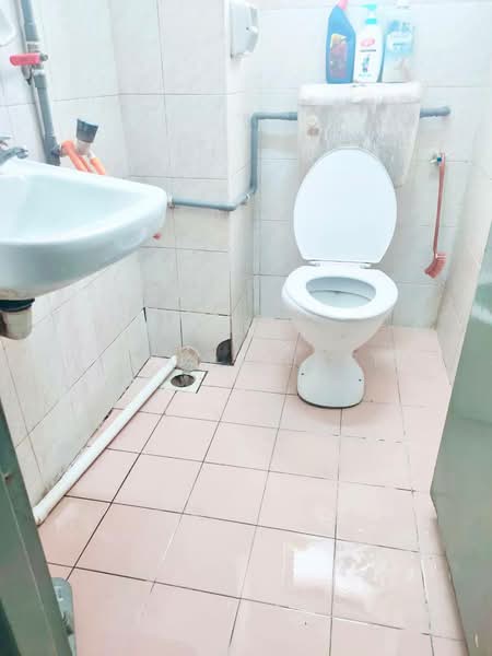 Apartment for Sale at Flora Damansara Apartment - Ahmad Muslim - Bathroom - PropertyGuru.com.my
