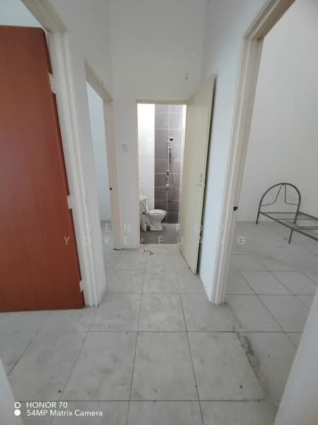 1-storey Terraced House for Sale in Kampar Putra (Kampar) - Veni Foo Yoke Fuang - Corridor - PropertyGuru.com.my