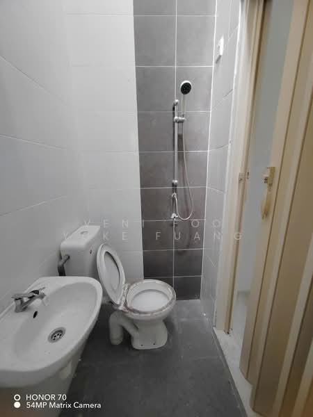 1-storey Terraced House for Sale in Kampar Putra (Kampar) - Veni Foo Yoke Fuang - Bathroom - PropertyGuru.com.my