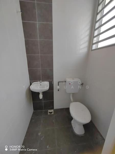 1-storey Terraced House for Sale in Kampar Putra (Kampar) - Veni Foo Yoke Fuang - Bathroom - PropertyGuru.com.my