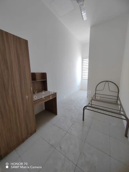 1-storey Terraced House for Sale in Kampar Putra (Kampar) - Veni Foo Yoke Fuang - Bedroom - PropertyGuru.com.my