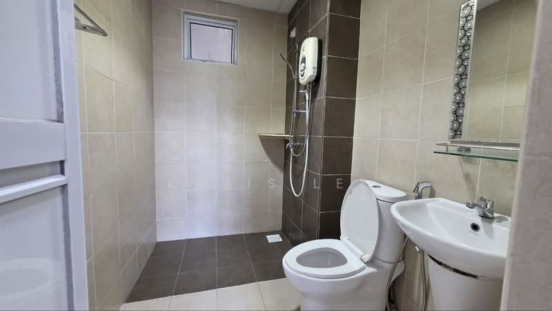 Service Residence for Sale at Pangsapuri Tanah Emas (Golden Sands) - Chris Lee - PropertyGuru.com.my