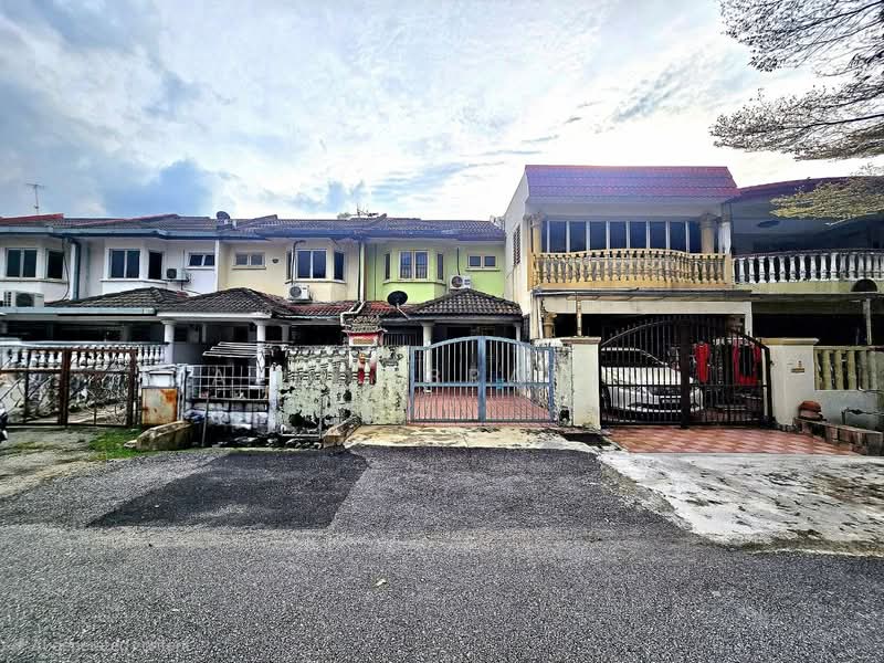 Rumah Teres 2 Tingkat untuk Dijual di Bandar Baru Ampang (Ampang) - Azli Ibrahim - Exterior - PropertyGuru.com.my