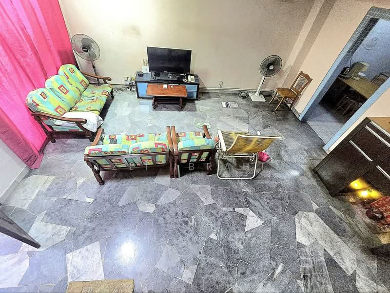 Rumah Teres 2 Tingkat untuk Dijual di Bandar Baru Ampang (Ampang) - Azli Ibrahim - Living Room - PropertyGuru.com.my