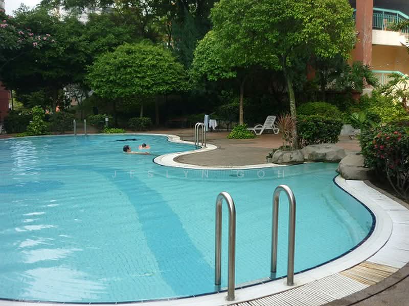 Pangsapuri untuk Disewa di Kenanga Apartments - Jeslyn Goh - Pool - PropertyGuru.com.my