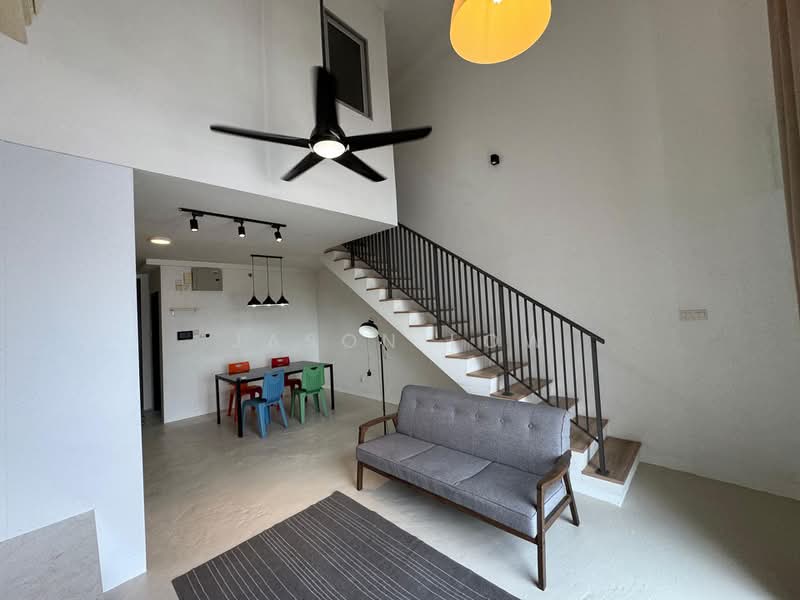 Servis Apartment untuk Disewa di Emporis - Jason Low - Living Room - PropertyGuru.com.my