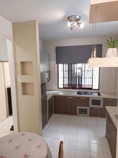Kondominium untuk Disewa di Sunrise Garden Condominium - Li Fang - Kitchen - PropertyGuru.com.my