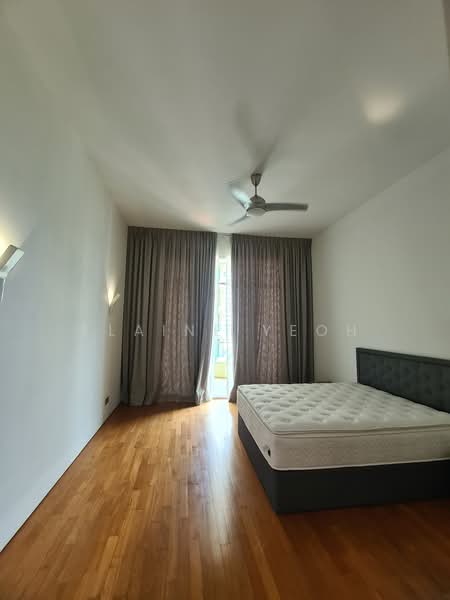 Condominium for Sale at 8 Gurney (The Shore Condominium) - Elaine Yeoh - Bedroom - PropertyGuru.com.my