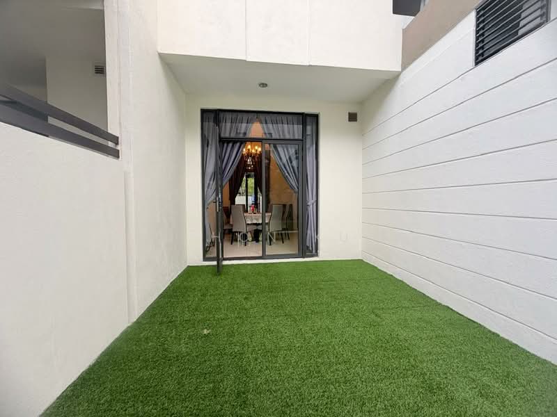 Rumah Teres untuk Disewa di Medini (Iskandar Puteri (Nusajaya)) - U Hon Kun - Dining Room - PropertyGuru.com.my