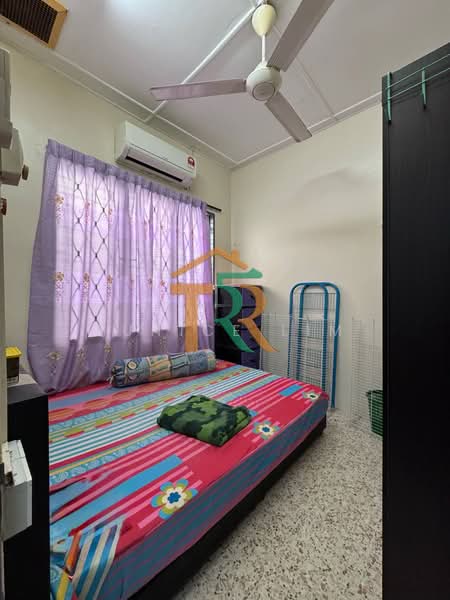 Rumah Teres 1 Tingkat untuk Dijual di Taman Fajar (Bakri) - Eunice Lim - PropertyGuru.com.my