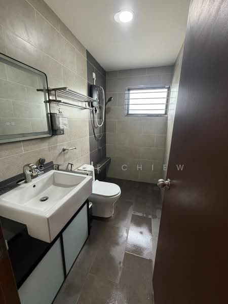 2-storey Terraced House for Sale in Taman Megah Ria (Masai) - Grace Chiew - Bathroom - PropertyGuru.com.my