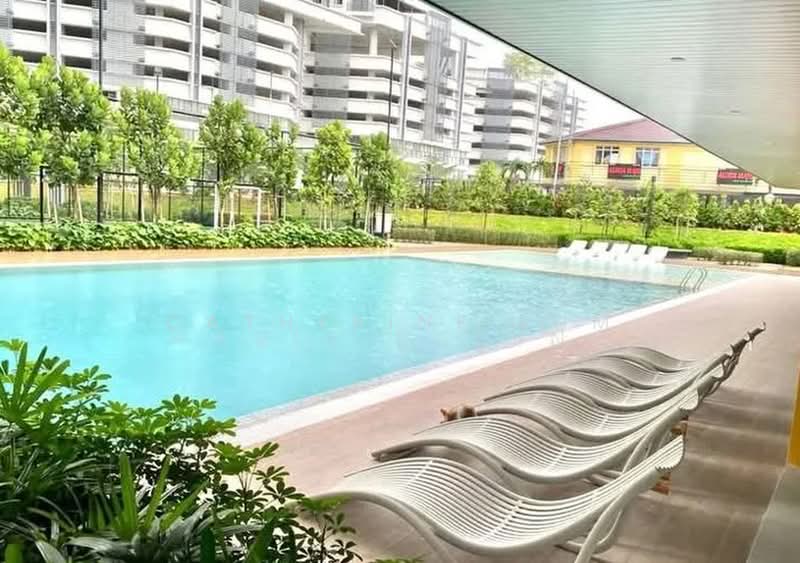 Servis Apartment untuk Dijual di Prestige Residence - Catherine Lum - Pool - PropertyGuru.com.my