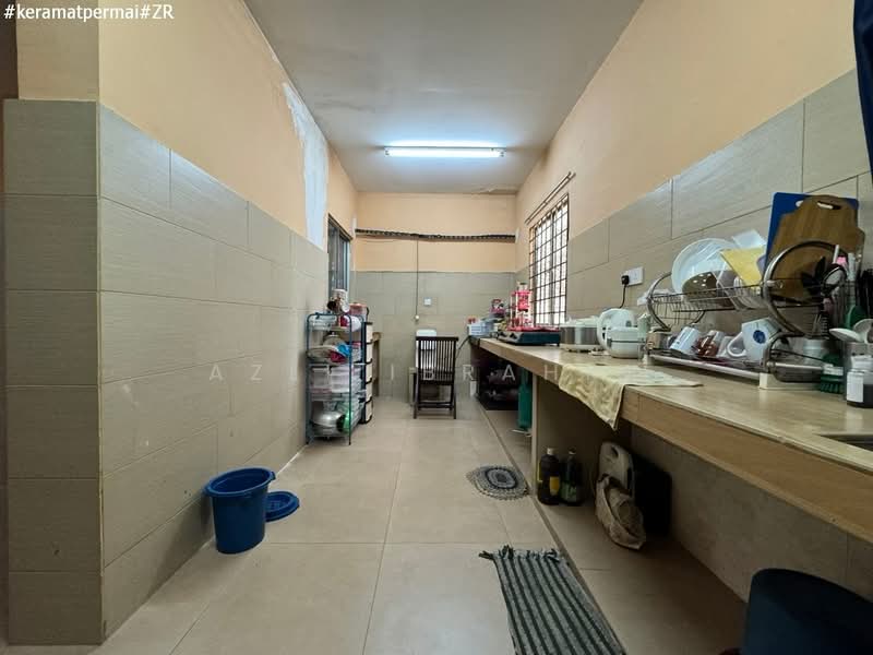 2-storey Terraced House for Sale in Taman Keramat Permai (Ulu Kelang) - Azli Ibrahim - Kitchen - PropertyGuru.com.my